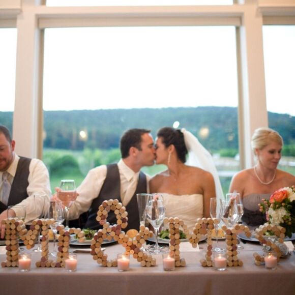 Box of 100 Wine Corks - Picture 8 of 8